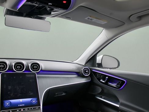 Used 2023 Mercedes-Benz C 300 Sedan image 15