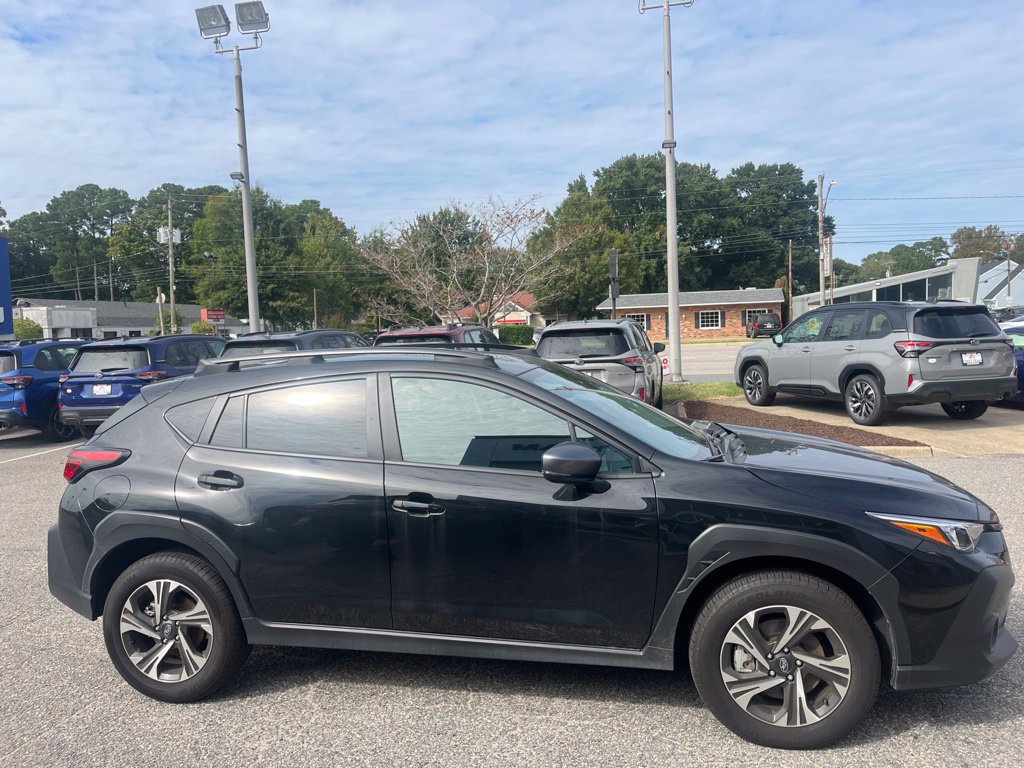 Used 2026 Subaru Crosstrek 2.5i Premium AWD/4WD image 3
