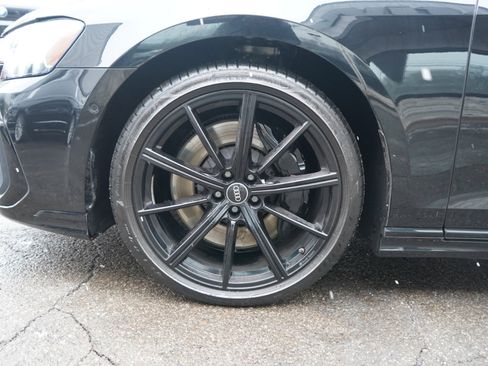 Used 2022 Audi S8 w/ S8 Comfort Plus Package image 73