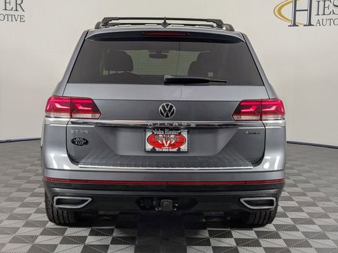 Used 2023 Volkswagen Atlas SE AWD/4WD image 6