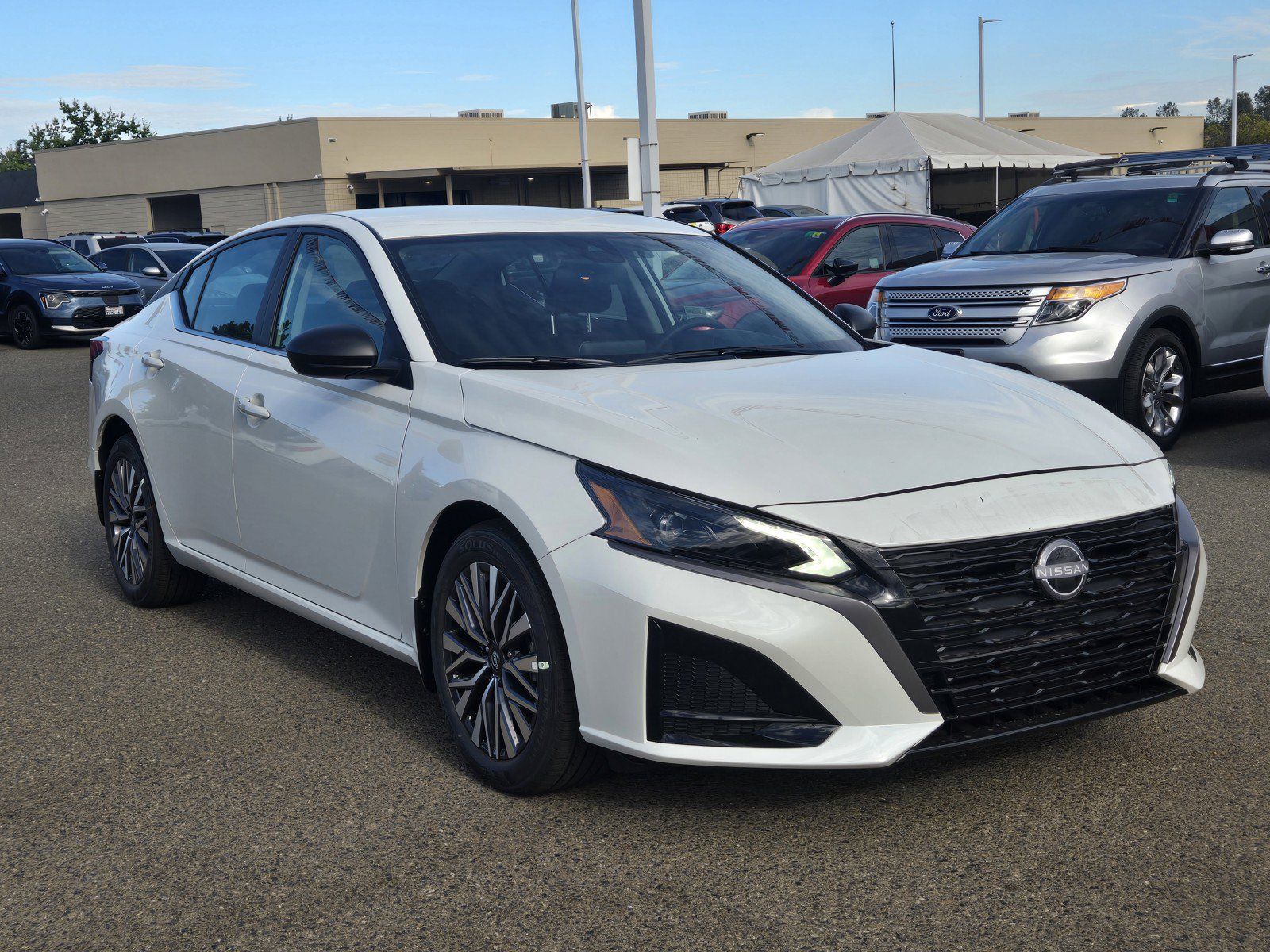 New 2026 Nissan Altima 2.5 SV FWD image 1