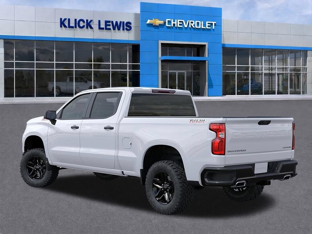 New 2026 Chevrolet Silverado 1500 Custom Trail Boss AWD/4WD image 3