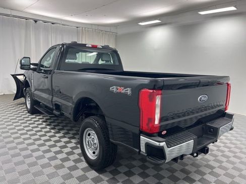 Used 2026 Ford F250 XL w/ XL Chrome Package image 6