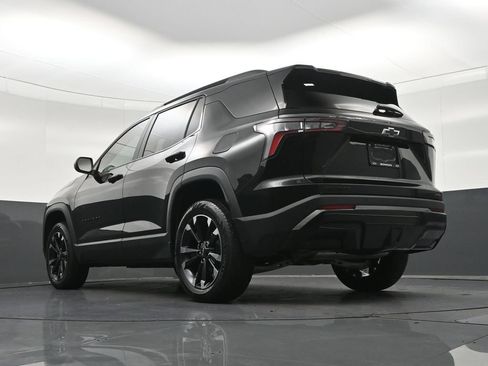 Used 2026 Chevrolet Equinox RS FWD image 30