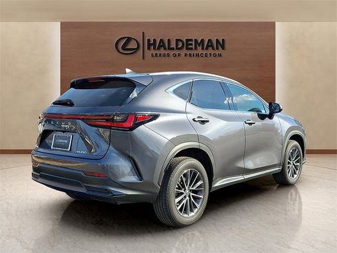 Certified 2023 Lexus NX 250 FWD w/ Premium Package image 7