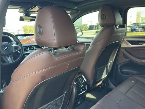 Used 2022 BMW X4 xDrive30i w/ M Sport Package image 17