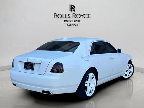 Certified 2018 Rolls-Royce Ghost RWD image 3