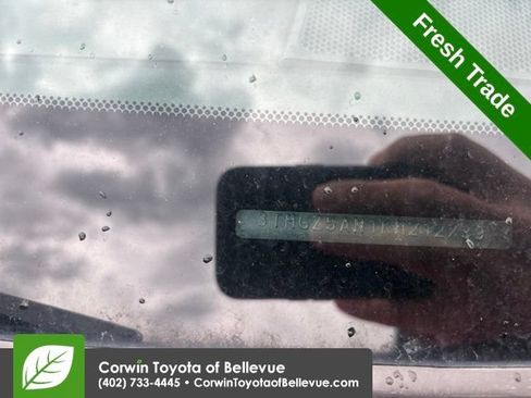 Used 2019 Toyota Tacoma Limited AWD/4WD image 12