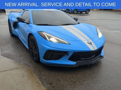 Certified 2023 Chevrolet Corvette Stingray Convertible w/ Z51 Performance Package image 9