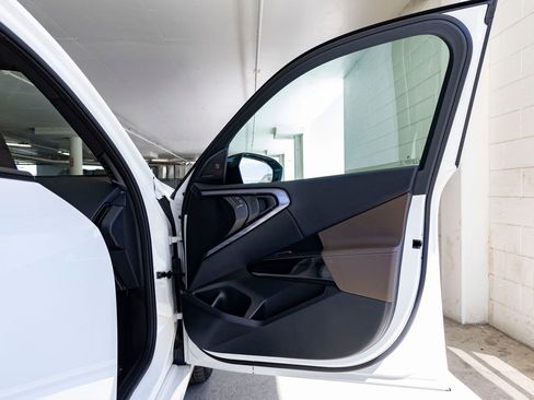 Certified 2025 BMW X3 M50 image 29