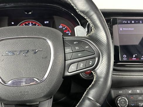 Used 2022 Dodge Durango SRT w/ Technology Group image 18