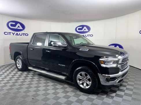Used 2021 RAM 1500 Laramie AWD/4WD image 1