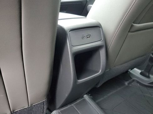 Used 2024 Chevrolet Trax ACTIV w/ Sunroof Package image 30