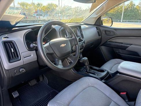 Used 2017 Chevrolet Colorado W/T image 6