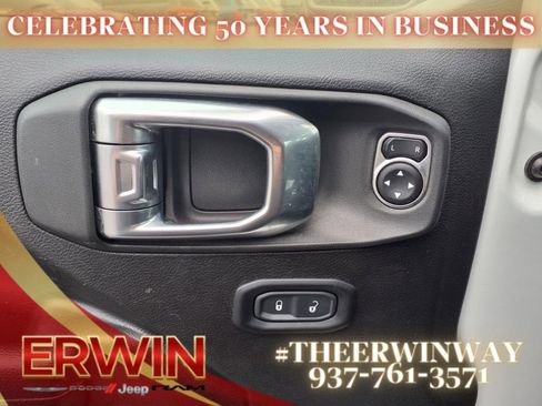 Certified 2023 Jeep Gladiator Sport image 16