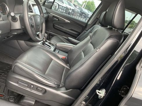 Used 2017 Honda Ridgeline RTL-T image 18