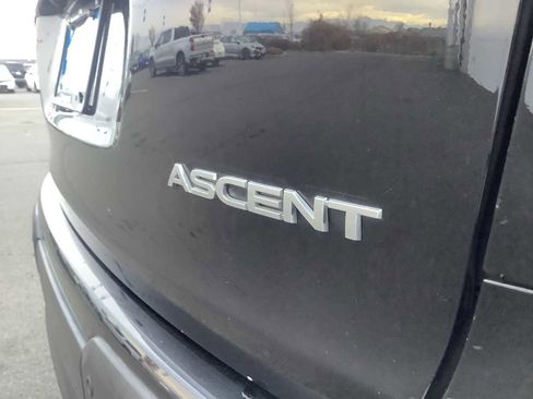 Used 2023 Subaru Ascent Premium w/ Convenience Package image 6