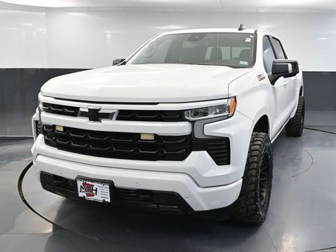 Used 2025 Chevrolet Silverado 1500 RST image 13