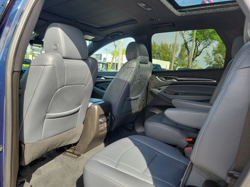 Used 2023 Buick Enclave Premium w/ Experience Buick Package FWD image 14