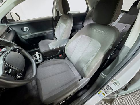 Used 2024 Hyundai Ioniq 5 SE image 13