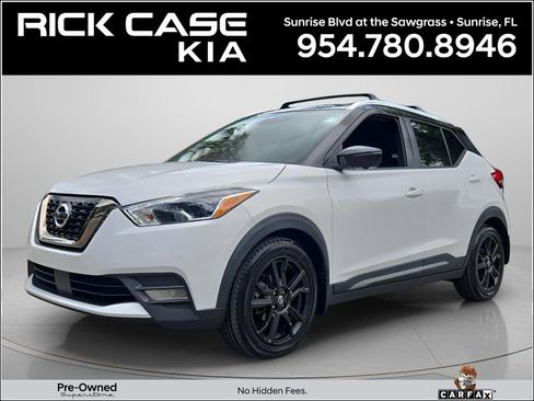 Used 2020 Nissan Kicks SR w/ Exterior Package FWD image 1