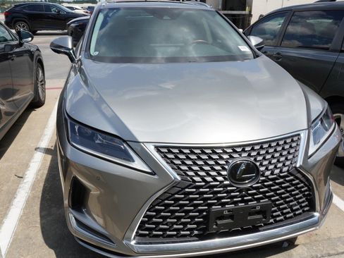 Certified 2022 Lexus RX 350 FWD w/ Premium Package image 2