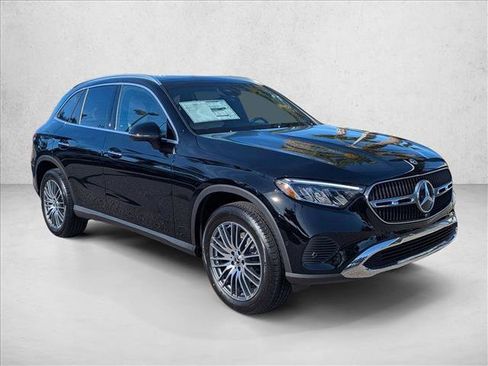 New 2026 Mercedes-Benz GLC 300 image 6