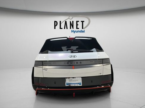 Certified 2025 Hyundai Ioniq 5 N AWD/4WD image 6