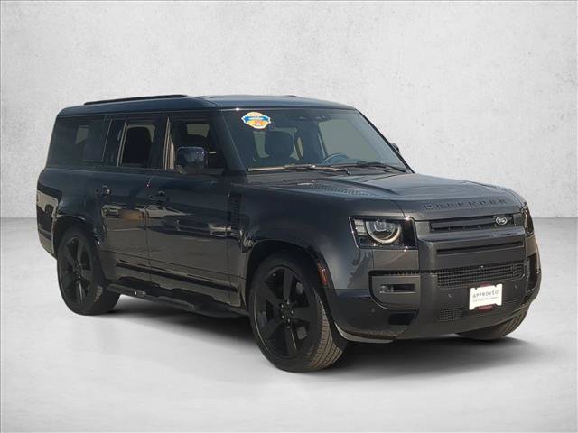 Used 2026 Land Rover Defender 130 X-Dynamic SE AWD/4WD image 3