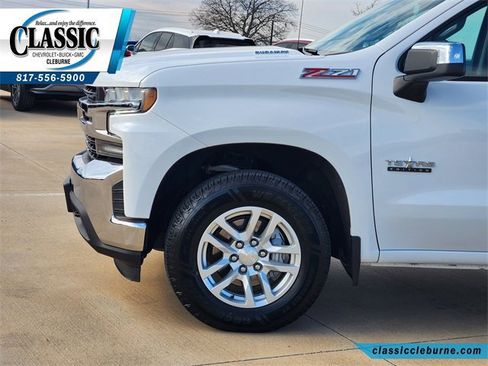 Used 2021 Chevrolet Silverado 1500 LT image 11