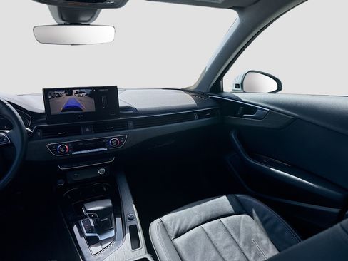 Used 2020 Audi A4 2.0T Premium w/ Convenience Package image 21