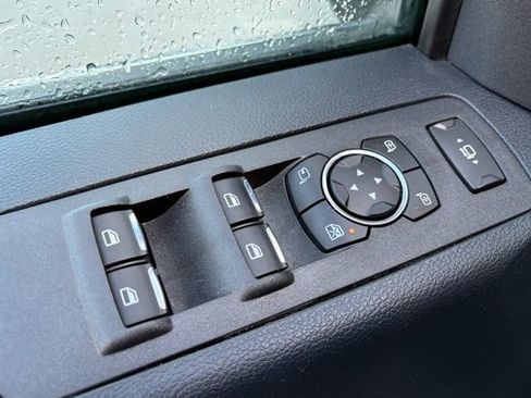 Used 2022 Ford F250 Platinum w/ FX4 Off-Road Package image 12