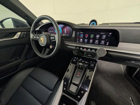 Certified 2025 Porsche 911 Carrera RWD image 21