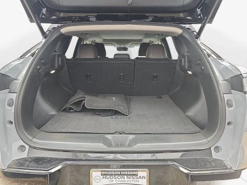 Used 2025 Nissan Murano Platinum AWD/4WD image 30