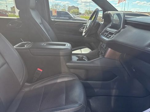 Used 2021 Chevrolet Tahoe High Country AWD/4WD image 8