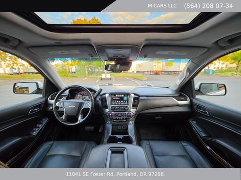 Used 2019 Chevrolet Suburban LT AWD/4WD image 12