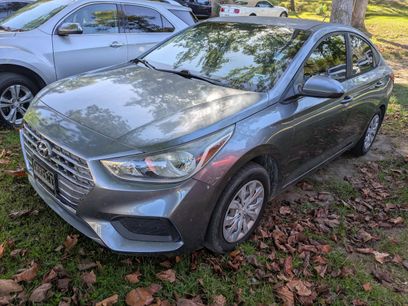Used 2019 Hyundai Accent SE