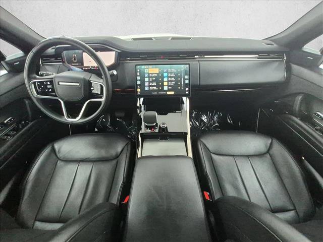 Used 2025 Land Rover Range Rover Sport SE AWD/4WD image 20