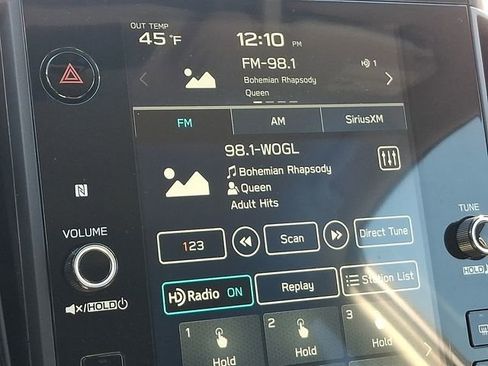 Used 2024 Subaru Crosstrek 2.0i Premium image 16