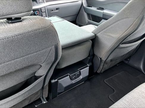 Used 2023 Ford F150 XLT image 11