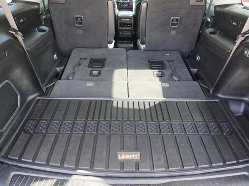 Used 2022 Jeep Grand Cherokee L Limited AWD/4WD image 11