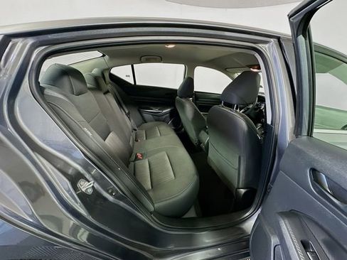 Used 2025 Nissan Altima 2.5 SV FWD image 25