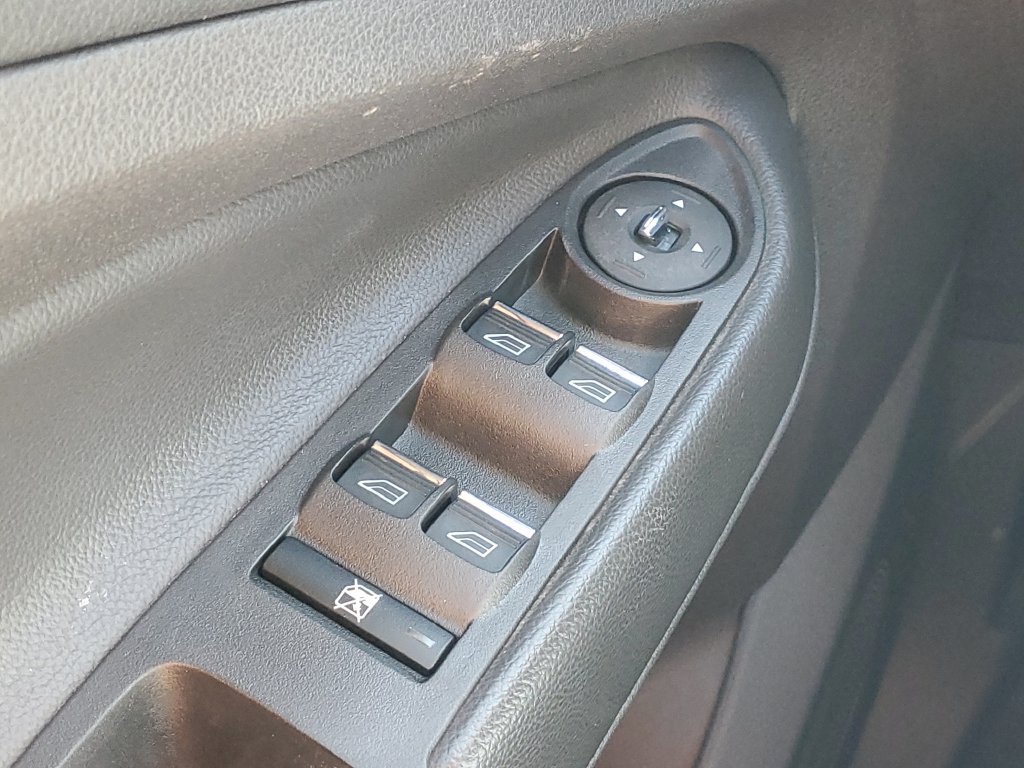 Used 2015 Ford Escape Titanium AWD/4WD image 17