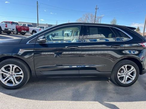 Used 2016 Ford Edge Titanium image 9