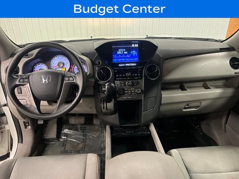 Used 2015 Honda Pilot LX image 17