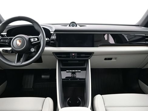 New 2026 Porsche Macan Electric image 9