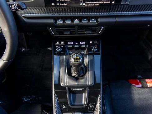 Certified 2025 Porsche 911 GT3 RWD image 51