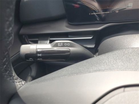 New 2026 Kia Sportage EX w/ EX Panorama Roof Package image 37