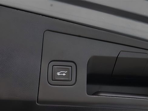 Used 2021 Cadillac XT5 Premium Luxury image 29