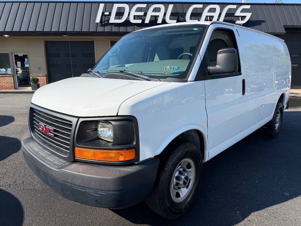 Used 2013 GMC Savana 2500 RWD image 27
